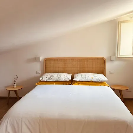 Appartamento La Mansarda Degli Ulivi