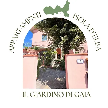 Apartment La Mansarda Degli Ulivi *
